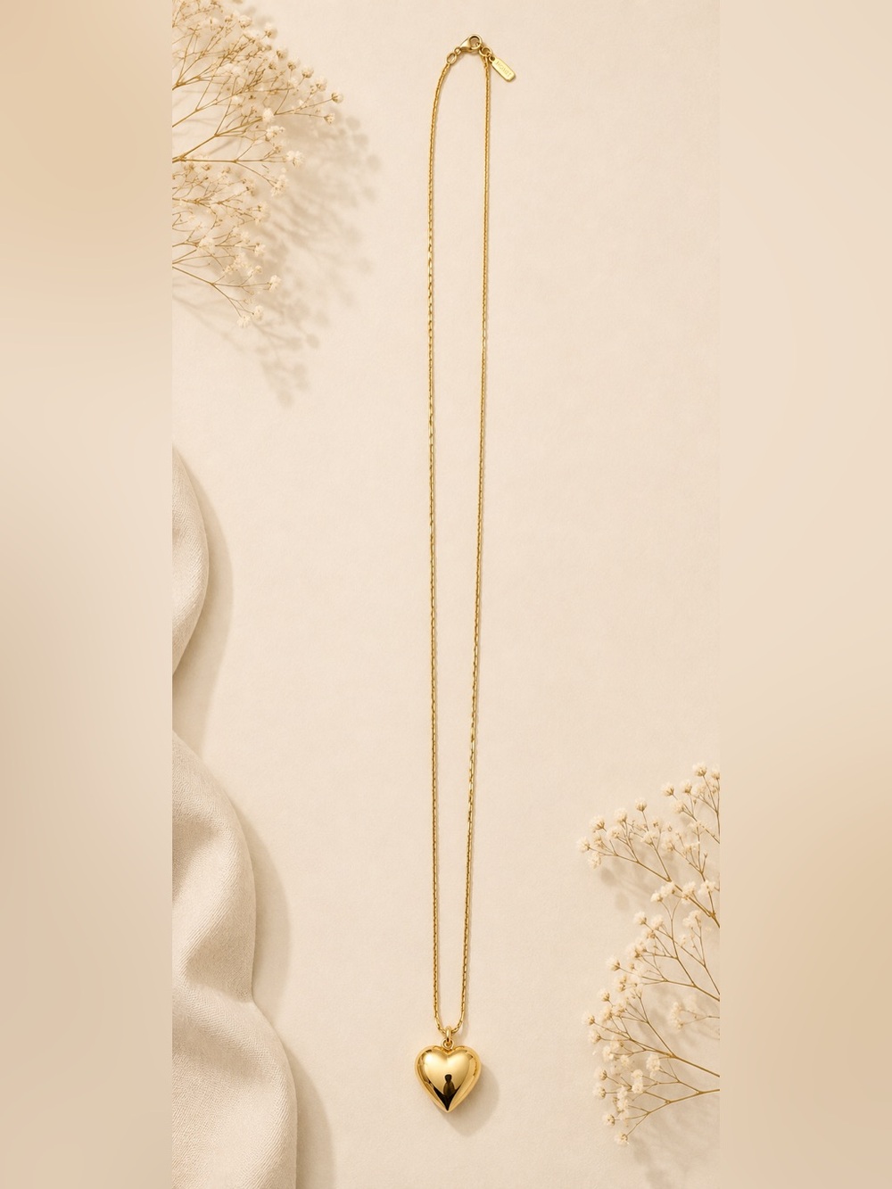 Vintage MONET Gold Tone Puffy Heart Long Pendant Necklace